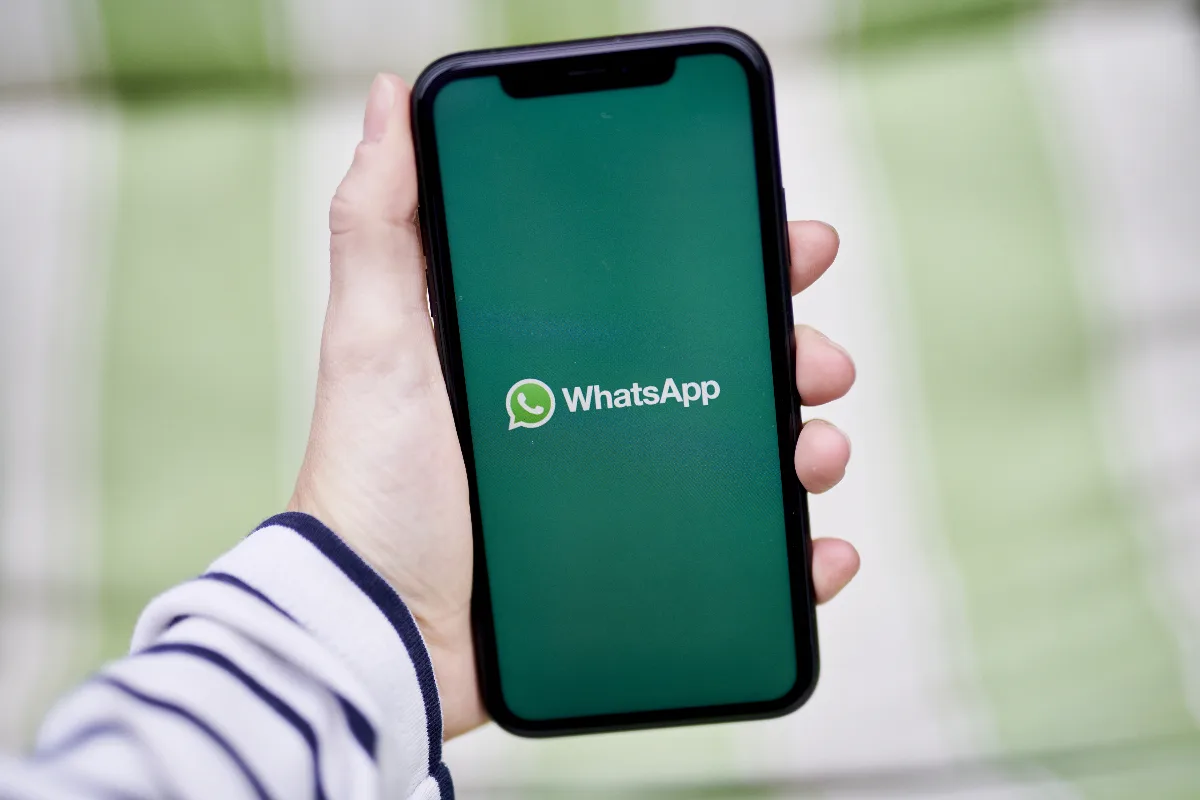 继欧洲后，WhatsApp允许竞争AI公司在巴西提供聊天机器人
