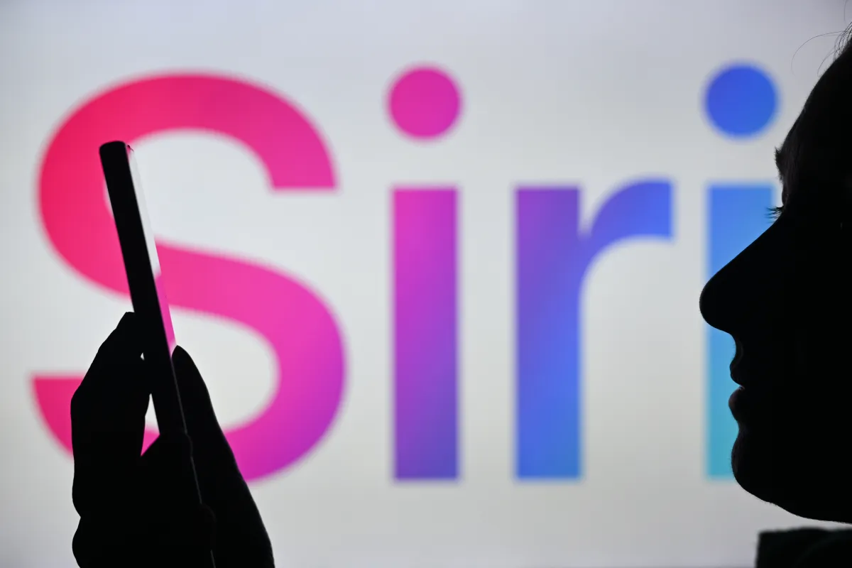 苹果Siri大改版，或新增自动删除聊天功能