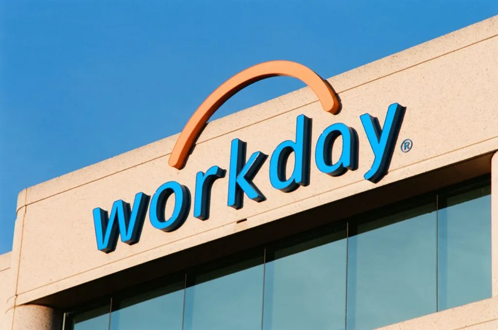 Workday CEO埃申巴赫离职，联合创始人Bhusri回归掌舵