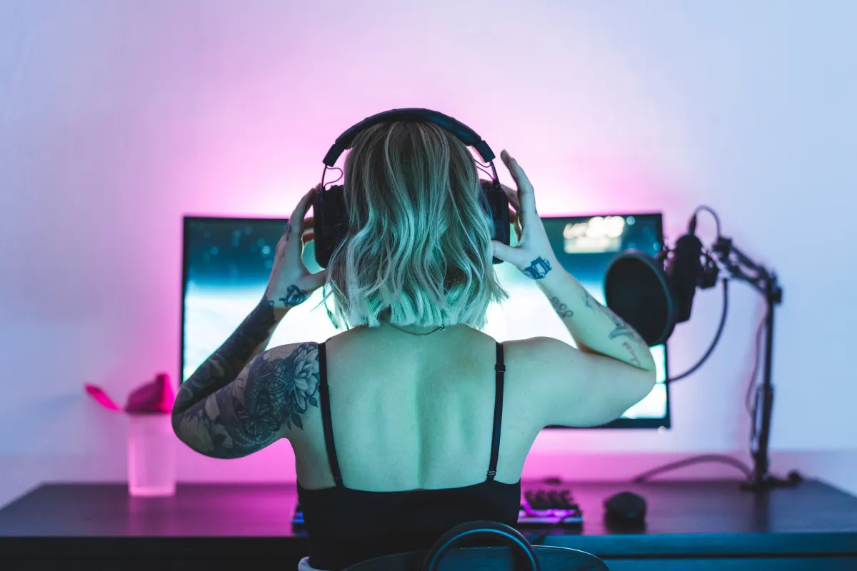 Rebel Audio：专为新手创作者打造的AI播客一体化工具