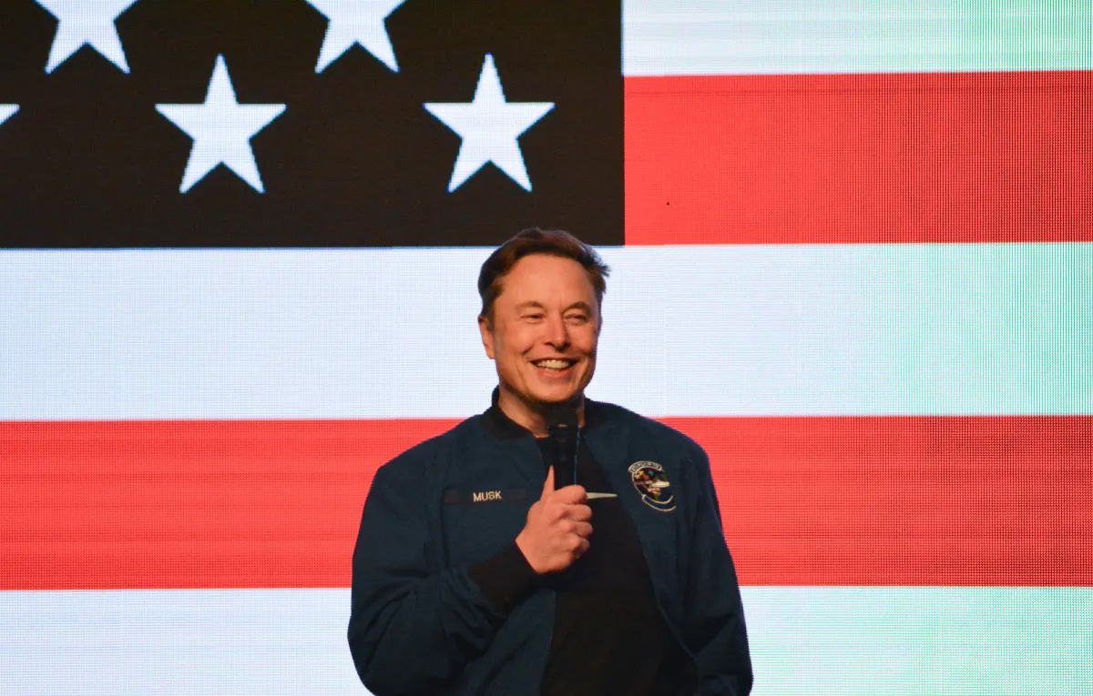 马斯克公布SpaceX与特斯拉芯片制造雄心计划