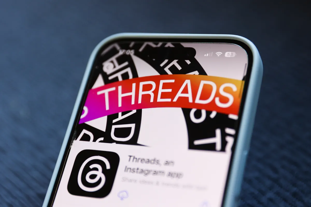 Threads 新 'Dear Algo' AI 功能，轻松个性化你的信息流
