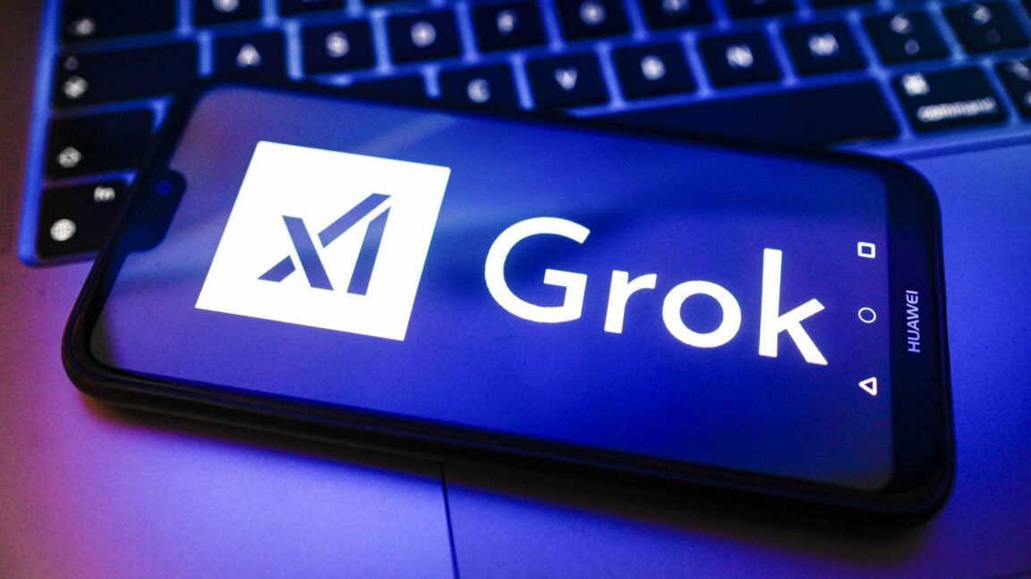 Grok遭加密指令攻击：恶意载荷绕过安全护栏窃取用户数据