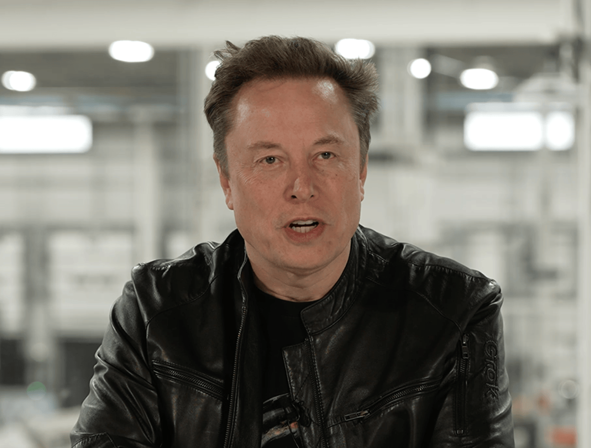 SpaceX锁定400亿美元GPU融资，Apollo入局